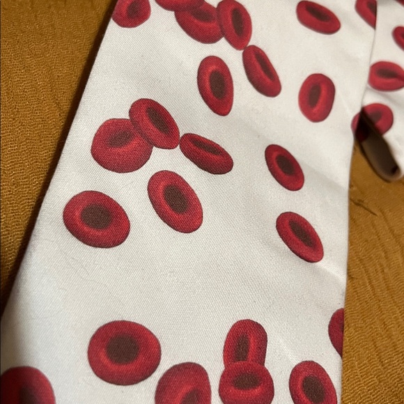 Phlebotomy tie! Red blood cells all over! - Picture 2 of 3